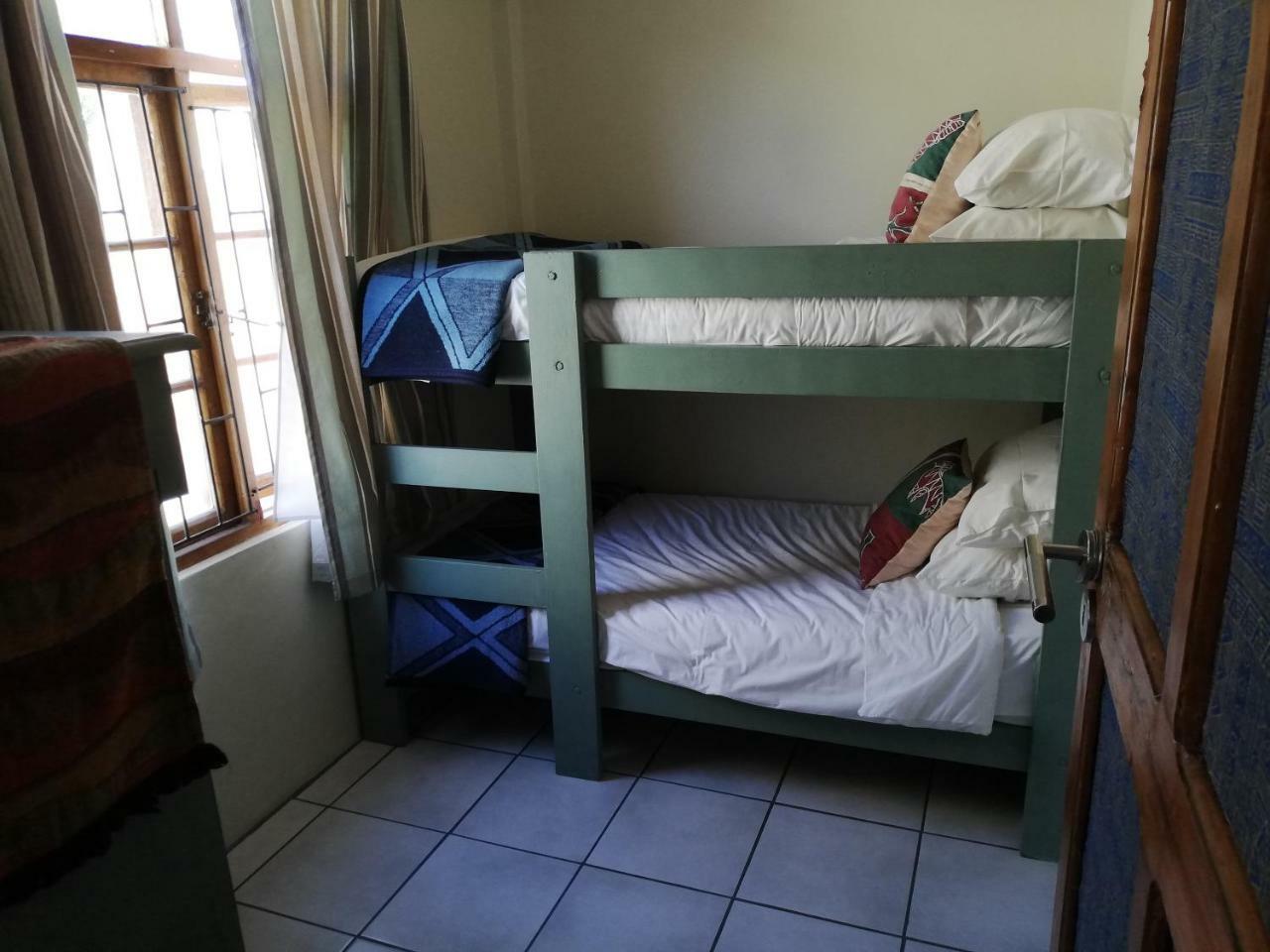 Inyathi Self-Catering Apartments Knysna Buitenkant foto